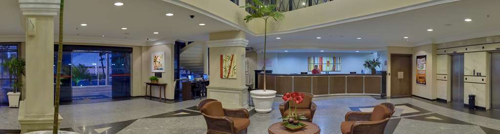 Tulip Hotel 3*